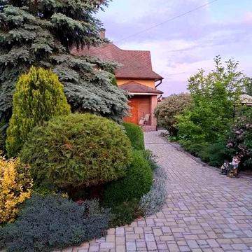 Аренда двухэтажного дома в городе. 14.04.26.