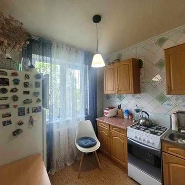 Срочно продам 2 комнатную изолированную квартиру на ХТЗ.