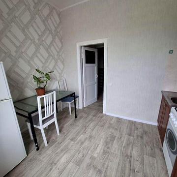 Довгострокова оренда 2к Квартира Незалежності (Титова) вулиця