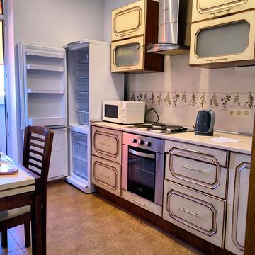 Богатирська вул., 6-А