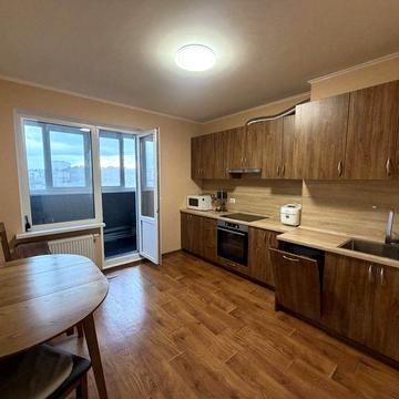 Оренда квартири 55 м2, ЖК Навігатор, м . Почайна