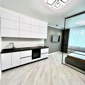 Сдам свою 1 комнатную квартиру студию