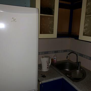 Академіка Доброхотова вул., 9