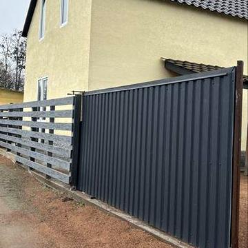 Продається будинок 96м2, центр, всі комунікаціі