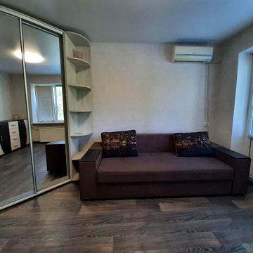 Оренда 1к квартири на Кротова