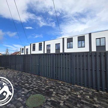 Продам просторий таунхаус