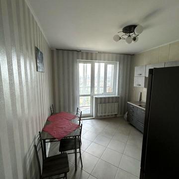 Юрія Поправки вул. (Миколи Лебедєва), 4/39-А