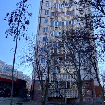 Сдам 2 ю кв ж/м Лев 3.