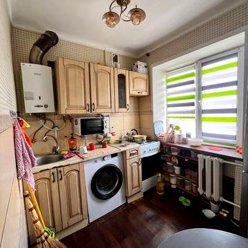 2 кімнатна з технікою та меблями  р-н ТРЦ « Депот»