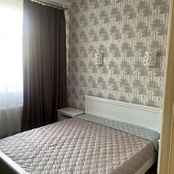 Печерськ. ЖК "Французький квартал". Саперне Поле 12. Здам однокімнатну кв. Вільна.