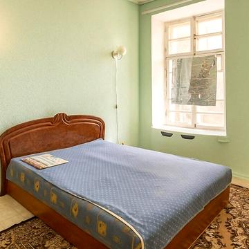 Святослава Караванського вул. (Жуковського), 4