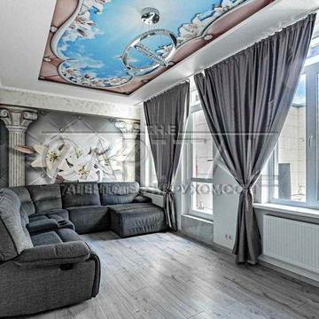 Продається шикарна 4-кімнатна квартира із затишною терасою Соломянка