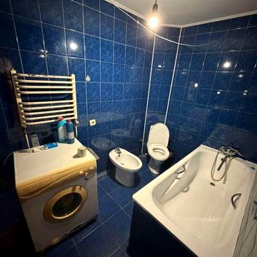 Здам 2к ЦЕНТР площа Філармонії! Котел ! Вільна кв!