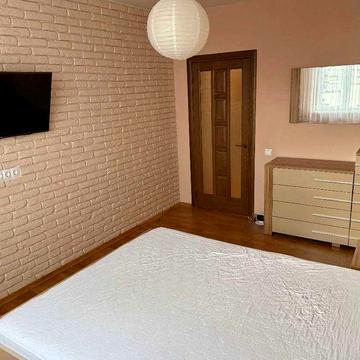 Продам 3к квартиру Калиновая, пр-кт Слобожанский