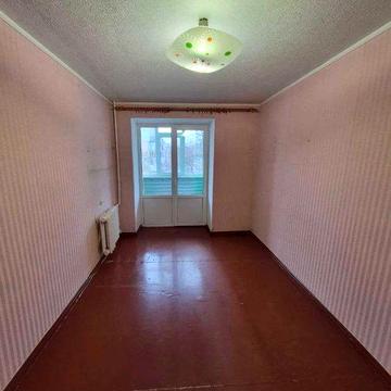 Продам 2 кімн. квартиру в р-ні Макдональдс. 3/9 цегл.  44500