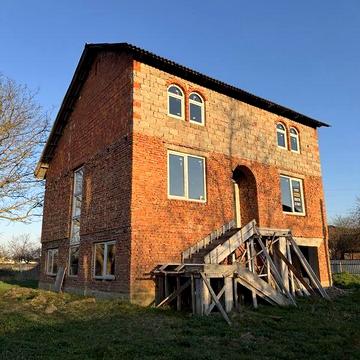 Продаж 6к Дім Степана Бандери вулиця