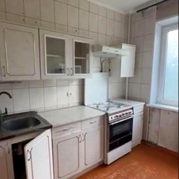 Аренда 2х кв.пр.Центральный /3я Слободская 4/9 6000грн