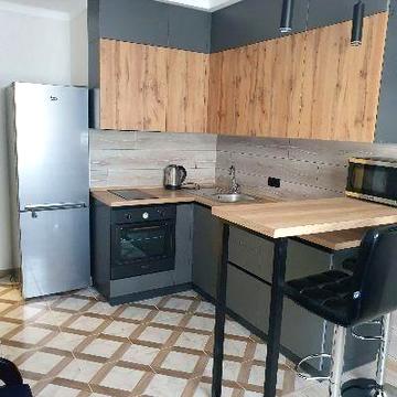 Сдам 1 комнатную квартиру с Дизайнерским ремонтом в 59й Жемчужине на Сахарова