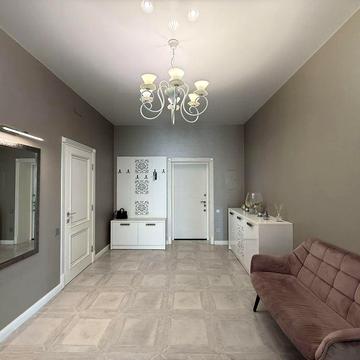 Аренда трехкомнатной квартиры в коттедже на Сенной.Скважина.Котел.Паркоместо.