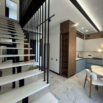 Оренда котеджу Брюховичі в центрі