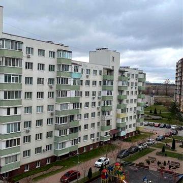 Продається 2 к квартира з ремонтом