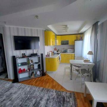 Продается 3-х комн. квартира по ул. Украинская с ремонтом