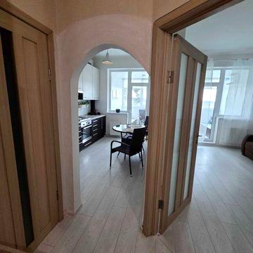 Оренда 1-к квартири з ремонтом та меблями, індивідуальне газове опалення