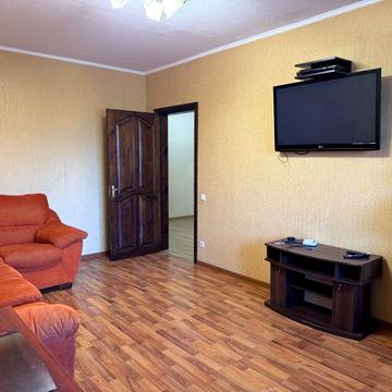 3к Квартира! Метро Академмістечко 2хв., вул. Ефремова 9