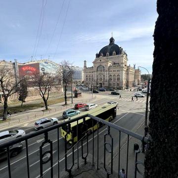 Оренда квартири на проспекті В. Чорновола, 1