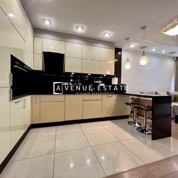 Оренда 3к. квартири 100м2, інвертор 5кВт + паркінг ЖК Парк Авеню пр-т. Голосіївський 60