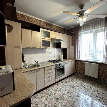 Оренда 3кім Каскад біля Епіцентру