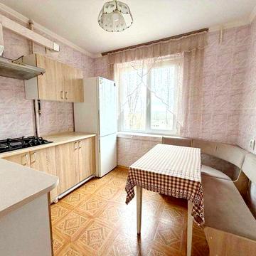 Оренда однокімнатної квартири з меблями і технікою. 4500 грн