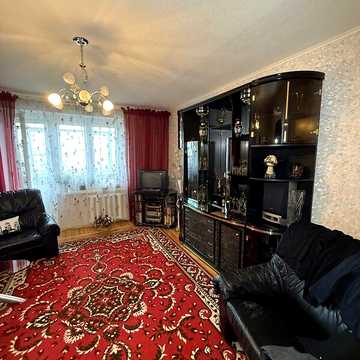 Продаж 3к Квартира Холодногірська вулиця