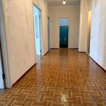 Продаж 3к Квартира Академіка Сахарова вулиця