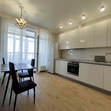 Лесі Українки просп. (Гагаріна), 19