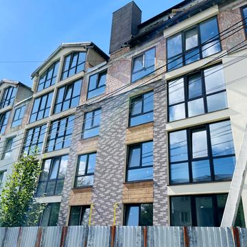 Ясна вул., 15