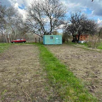 Продам дачну дiлянку з кунгом р-н МБЗ