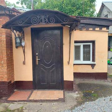 Продається 2 кімнатна частина будинку на П.Мстислава