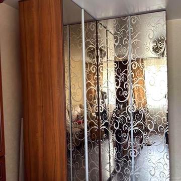 Супер !!  Сдам 2 кв метро Дворец Спорта Каденюка 10000 гр.