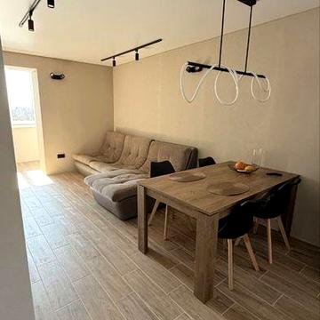 Продаж 2 кімнатної квартири с. Фурси