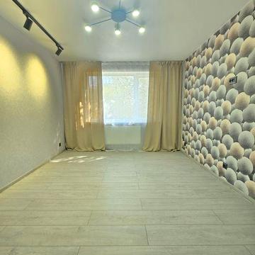 Продам 2-комнатную квартиру р-н Черёмушки