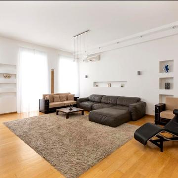 Круглоуніверситетська вул., 6