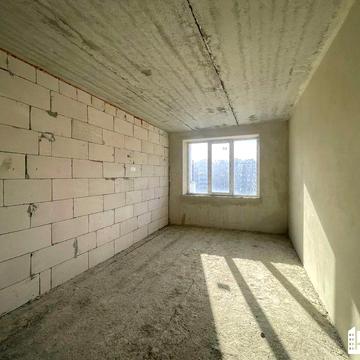 2 кім квартира в новобудові біля річки