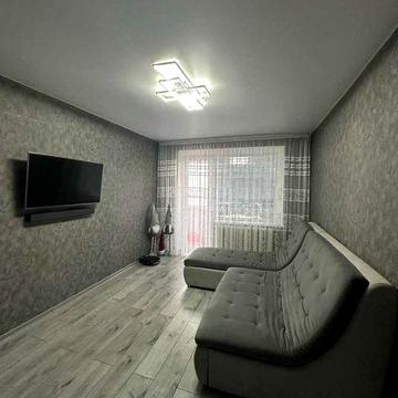 3к квартира затишний район