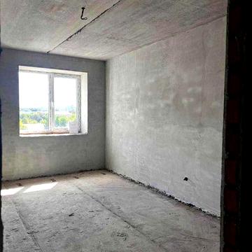 Продаж новобудови 1,5 кімнатна.Озерна