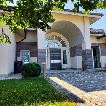 Продаж будинку Ходосівка 587 м кв  70 сот  Новообухівська траса