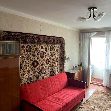 Продам 2-кім квартиру Центр
