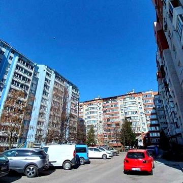 Здам ПРОСТОРУ 1-но Кімнатну Квартиру, р-н Парк, вул. Грушевського