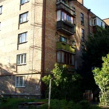 Оренда 1-кім.кв 32м, 1/5 Київ Святошинський р-н вул. Черняховського 4