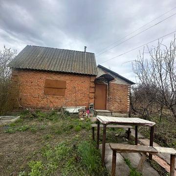 Продам дачу в гарному і тихому місці